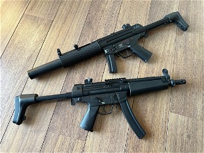 Afbeelding van 2 MP5's (MP5A5 en MP5SD6)