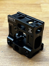Bild für Unity Riser Replica