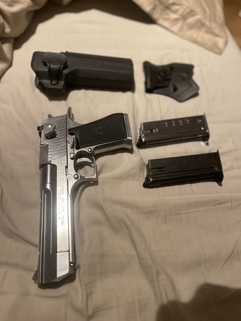 Image 2 for Tokyo Marui Desert Eagle Hard Kick + extra mag en holster