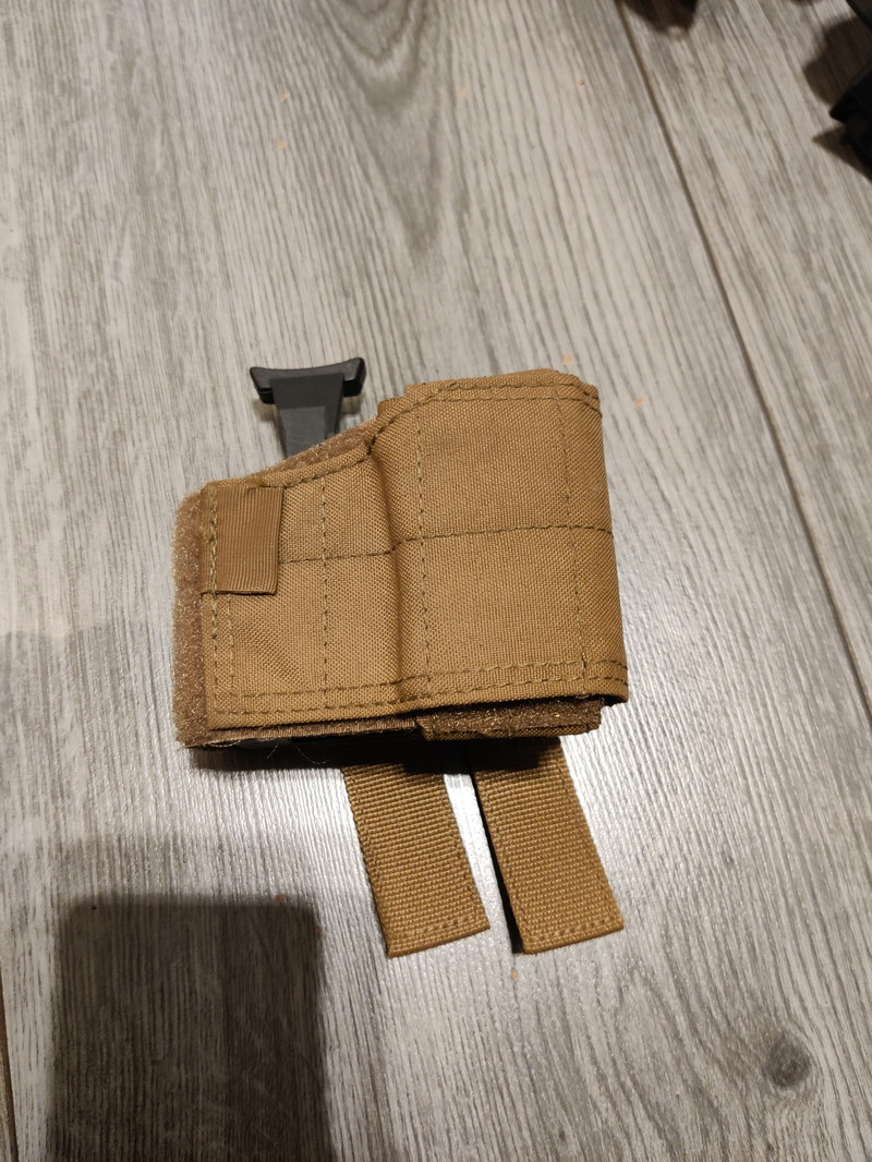Image 1 for Warrior Assault Universal Pistol Holster - Coyote Tan