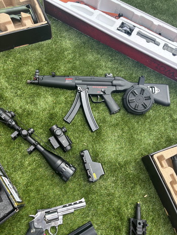 Bild 2 für Complete Airsoft Set - Diverse Wapens en Accessoires