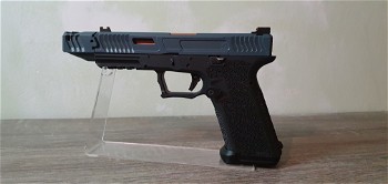 Image 2 for Custom Glock G17 met steel slide