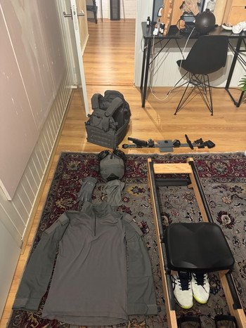 Image 4 for Gehele wolfgrey bovenkit