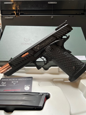 Imagen 2 de Prachtige GBB EMG JW Combat Master 2011