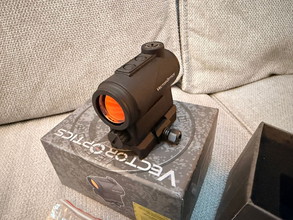 Imagen para Vector Optics SCRD-33 Centurion 1x20 Red Dot Sight