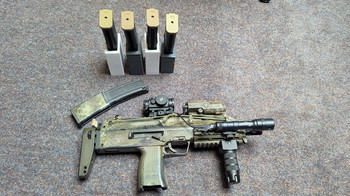 Imagen 2 de VFC HK MP7 A1 NAVY - GAME READY GBB & VOLLEDIG GEÜPGRADED!