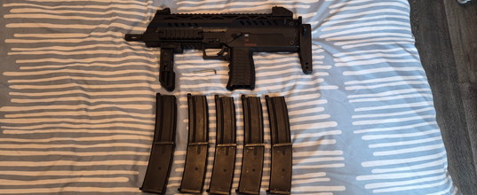 Image for WE-R-M009 MP7 GBB met NPAS en steel trigger box
