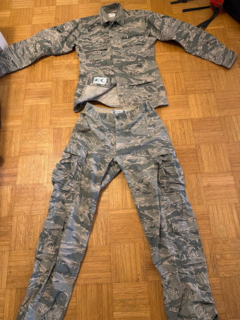 Bild 2 für Meerdere replicas en tactical gear etc te koop