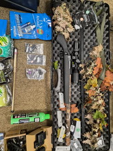 Imagen para Airsoft Collectie Guns, Magazijnen, Munitiekist, Acetech Mono & Bifrost BT, Walkietalkies, Accessoires en Meer!