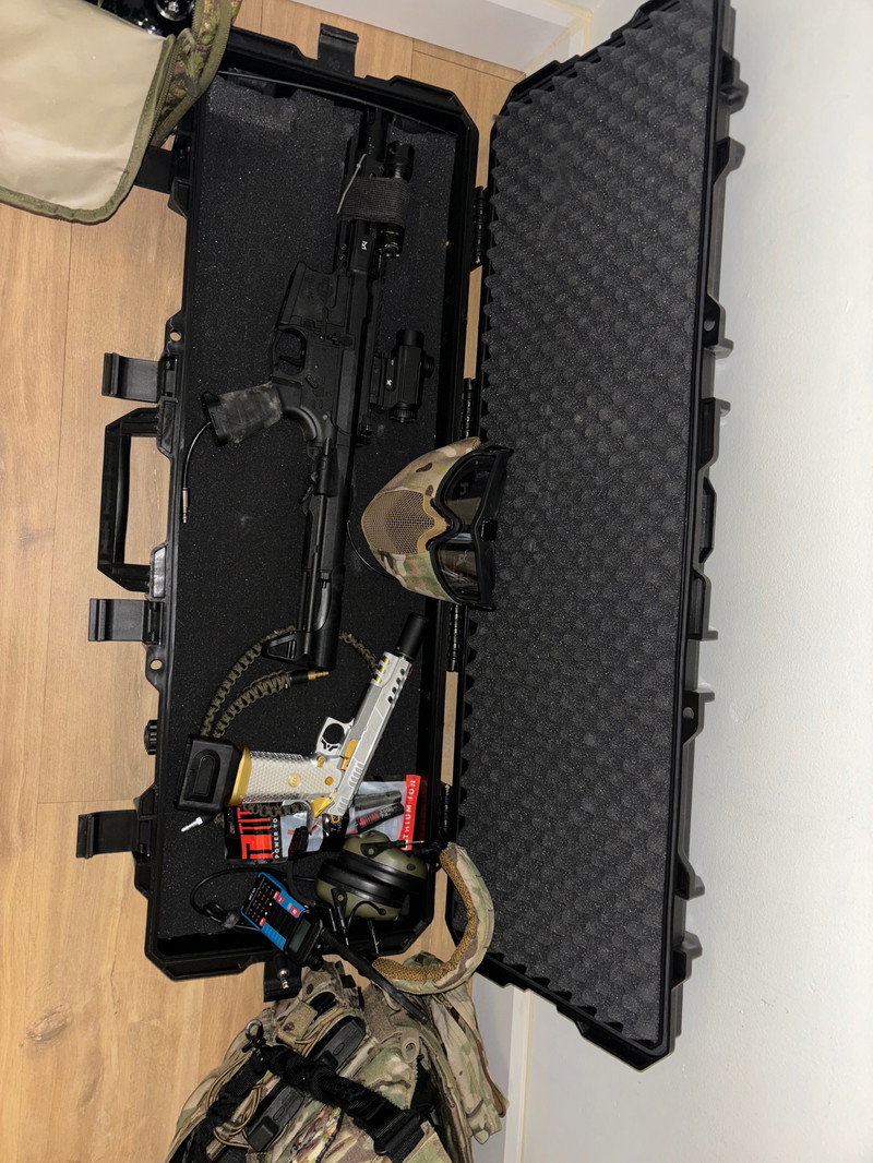 Bild 1 für Full hpa kit met accessoires en wapens en kleren!!