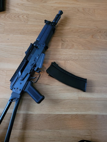 Afbeelding 3 van WE AKS-74U GBBR Upgraded + 5Mags