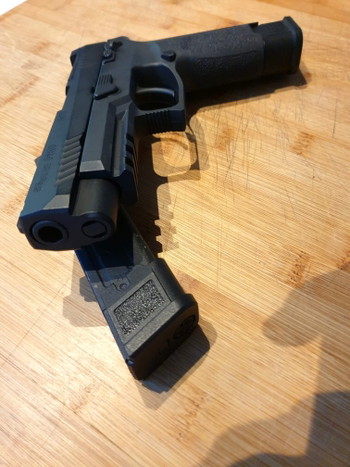 Image 5 for VFC Sig Sauer P320-M17 met holster en 2 originele mags