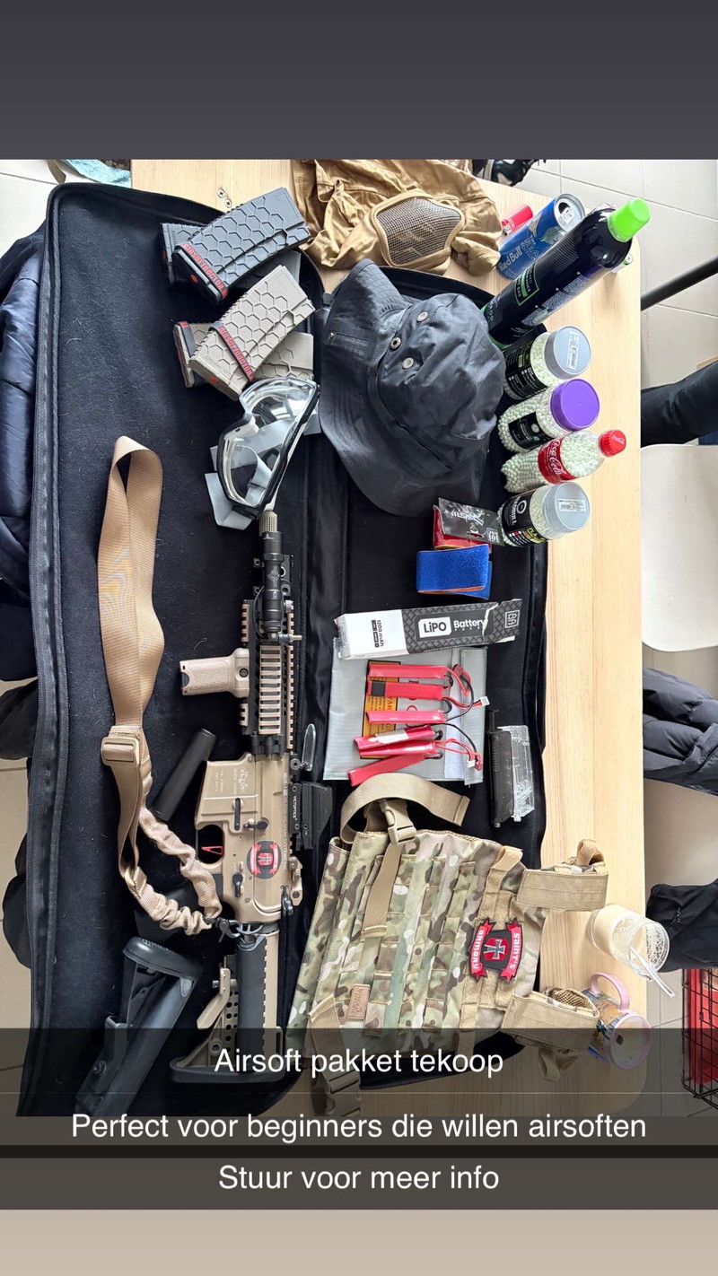 Image 1 pour Geüpgraded m4 AEG + toebehoren