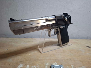 Image 2 for Tokyo Marui Desert Eagle - GBB - NEAR MINT
