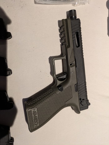 Image 2 for Novritsch ssp 18 green met riem/holster/C02