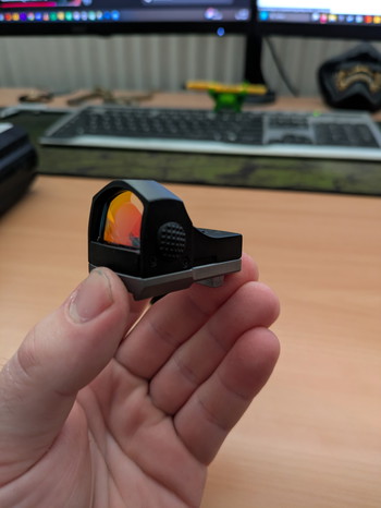 Image 3 for Novritsch ssp 18 green met riem/holster/C02