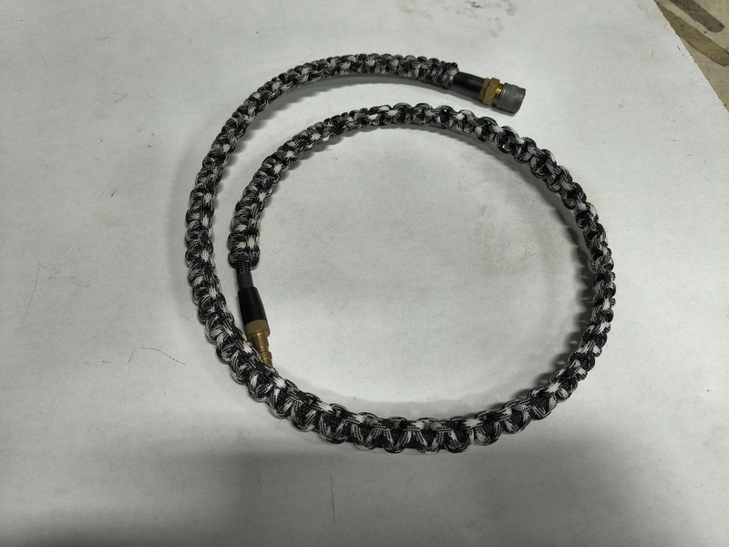 Afbeelding 1 van Wolverine HPA flexline met custom paracord