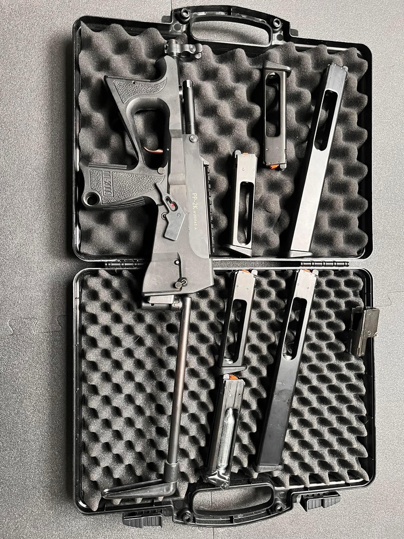 Image 1 pour Modify PP-2000 with ton of mags