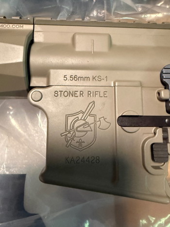 Afbeelding 4 van !SEMI ONLY! VFC L403A1 KS-1 | Stahl-Außenlauf | DaveCustomAirsoft KAC QD Silencer (Acetech Tracer)