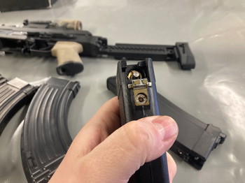 Imagen 3 de Ghk Ak47/Ak105  + Parts an CO2 Mags