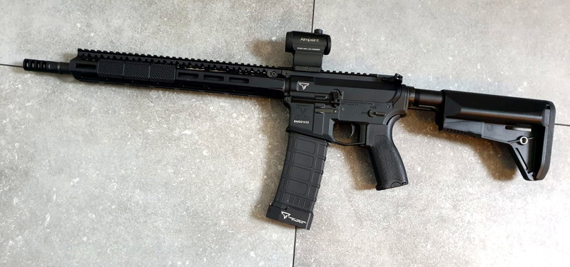 Image 1 pour Taran Tactical Innovations TR-1 M4E1 13.5