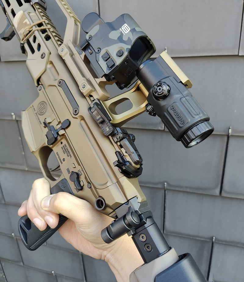 Imagen 1 de GBRS Group - Hydra Mount Kit + 2.91'' Unity FTC Omni Magnifier mount (FDE)