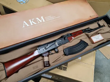 Imagen 2 de AKM GBBR Tokyo Marui (nieuw)