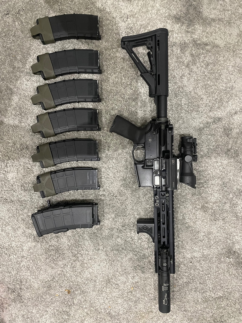 Image 1 for GHK M4 v2 + mags