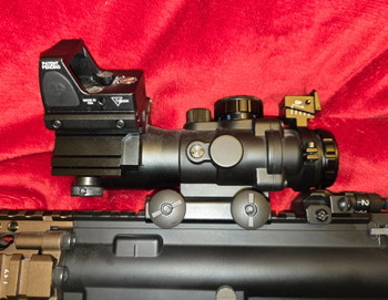 Imagen 6 de EGM / Colt Daniel Defense M4A1 RIS II Vollmetall S-AEG