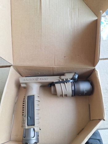 Image 2 pour New element vertical foregrip weapon light EX 202