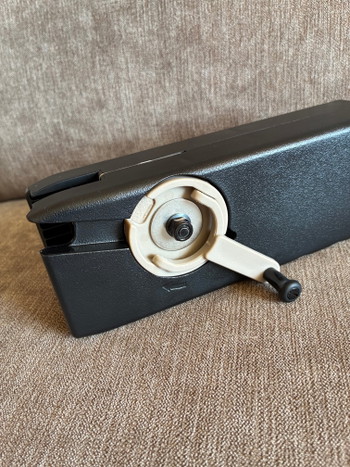 Image 3 pour Speedloader M12 Sidewinder 1600 billes Black Odin Innovations