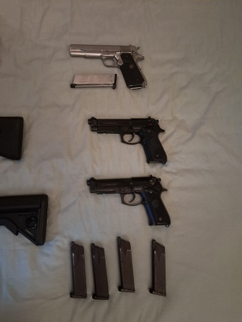 Image 2 for Diverse replica's
