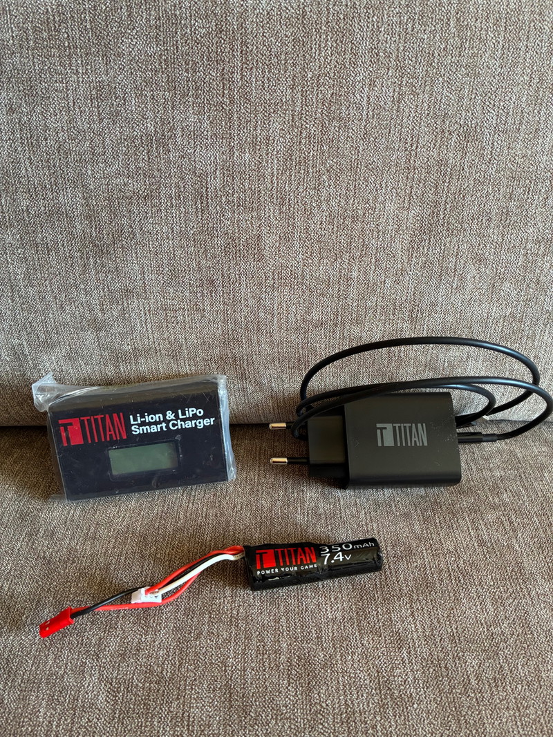 Image 1 for TITAN batterie HPA + chargeur neuf