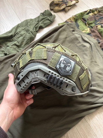 Afbeelding 4 van Complete airsoft uitrusting plus replica's