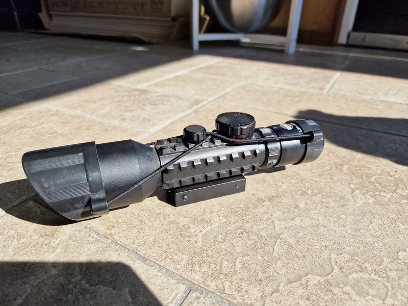 Afbeelding 1 van IRON JIA'S 3-10X42 tactical scope