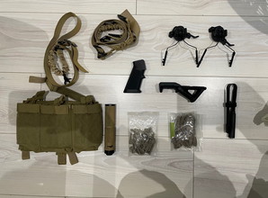 Bild für Various Airsoft accessories