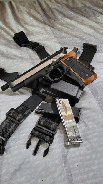 Image 2 pour WE beretta two tone