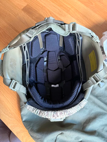 Afbeelding 4 van Galvion DOKS Viper P6N helm (NFP Tan / NFP White/arctic) RARE!