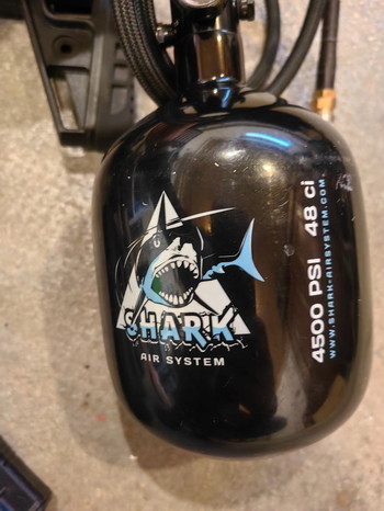 Afbeelding 2 van Bouteille carbone SHARK + Régulateur + Ligne US