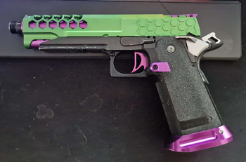 Bild 2 für Hi-Capa 2011 Full Custom Speedsoft