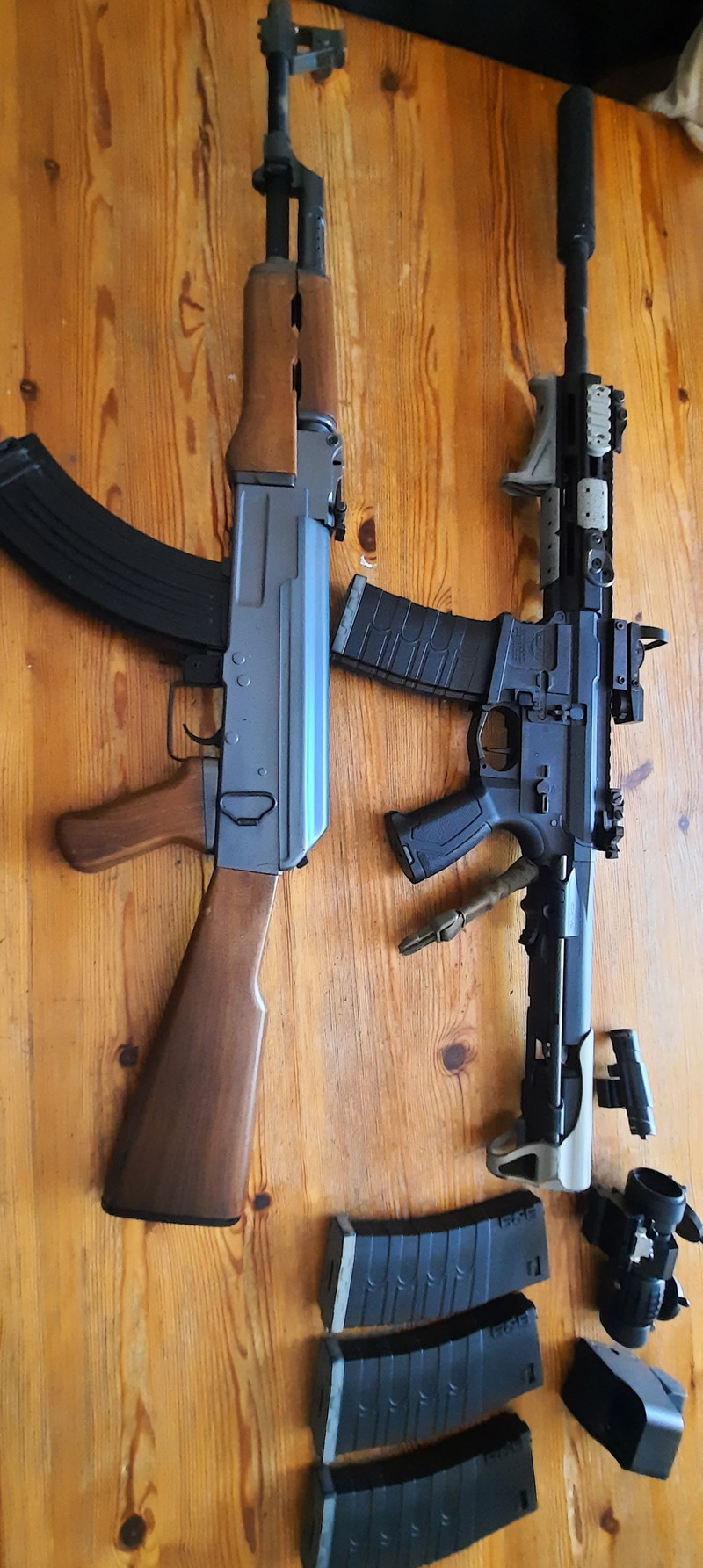 Image 1 pour G&G m4/m16 + AK47