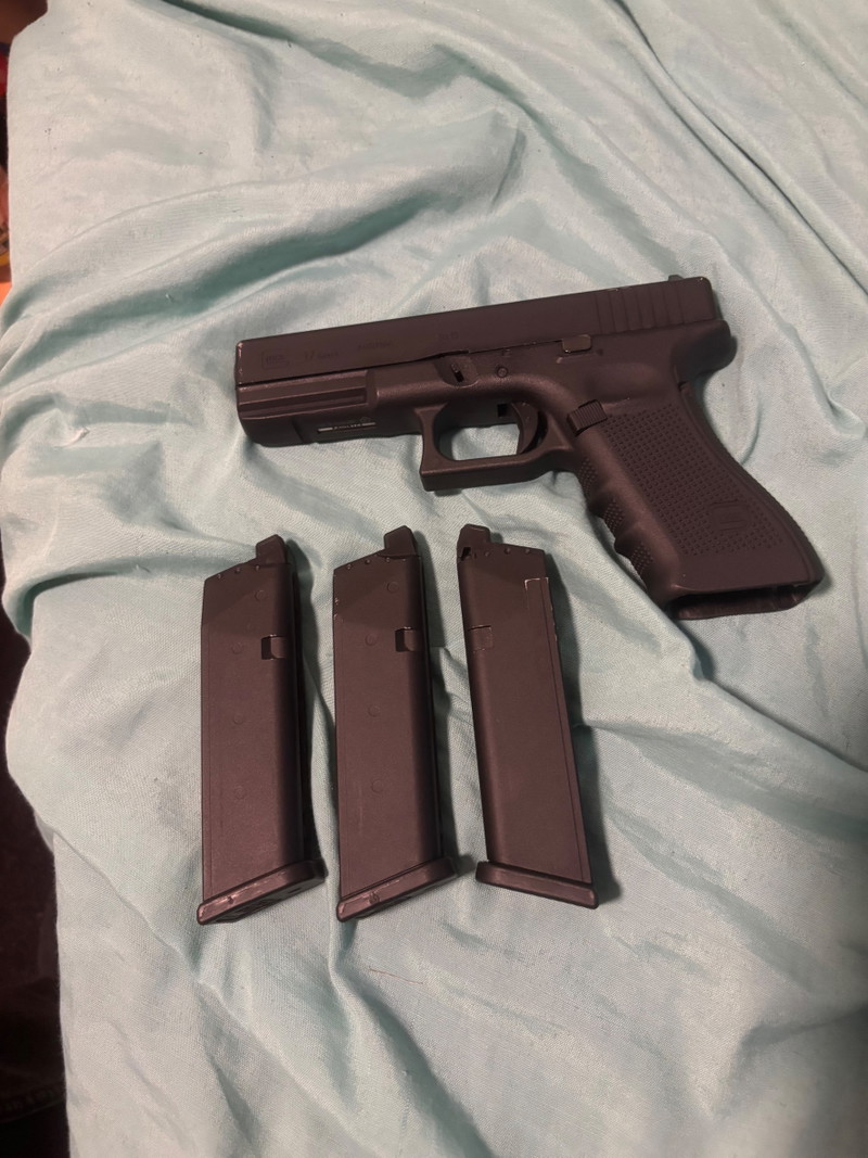 Image 1 for Glock 17 gen 4