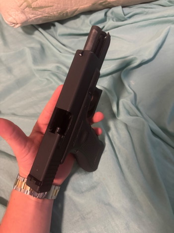 Image 2 for Glock 17 gen 4