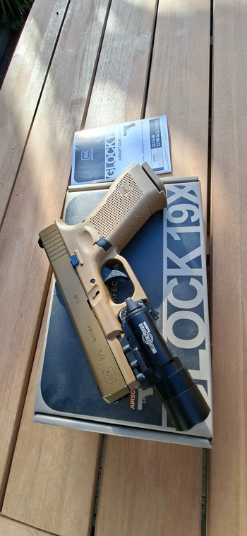 Imagen 2 de Umarex Glock 19x gbb + upgraded barrel/hop