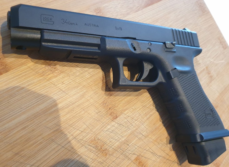 Image 1 for Glock 34 GEN4 Deluxe Edition | CO2 | Umarex