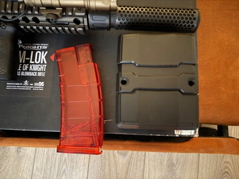 Imagen 2 de Full set. VFC MK18 met real steel parts