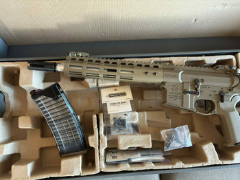 Afbeelding 2 van Réplique N4 NOVESKE EMG CGS 9