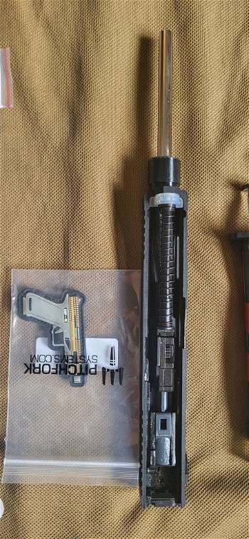 Afbeelding 7 van Novritsch SSP18 / Glock with accessories