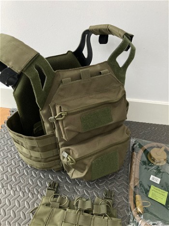 Afbeelding 3 van Plate carrier incl pouches