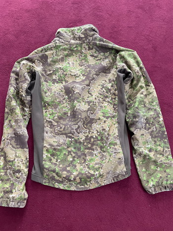 Imagen 4 de UF PRO Hunter Softshell Jacket Fleece in Pencott Greenzone